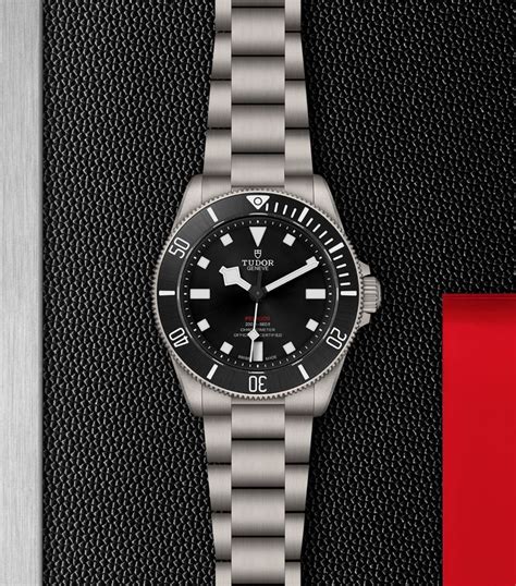 tudor pelagos scringere cinturino metallo|tudor pelagos titanium watch.